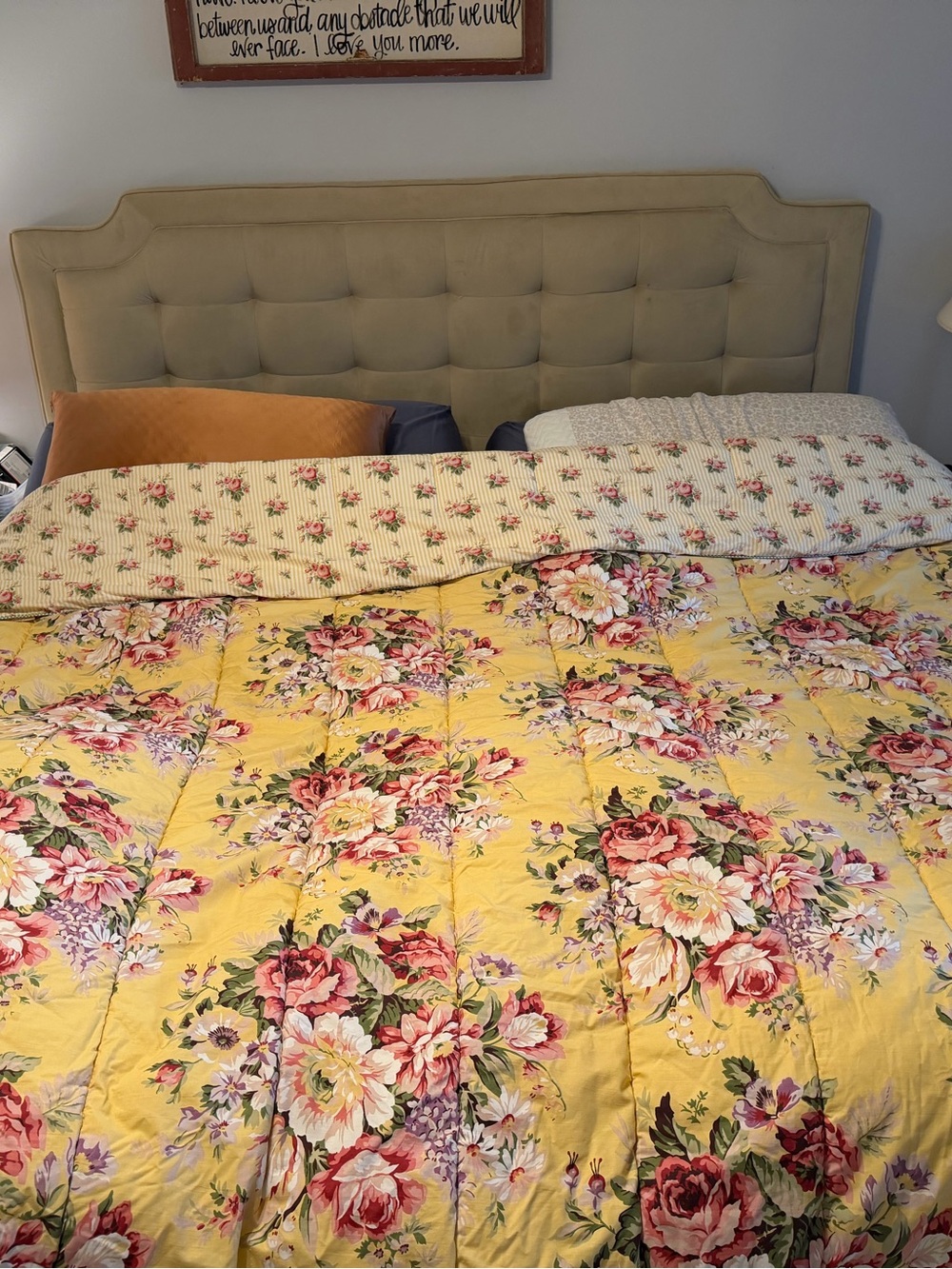 Ralph Lauren Sophie Brooke Yellow Floral Cabbage Rose Reversible Comforter - Picture 2 of 16